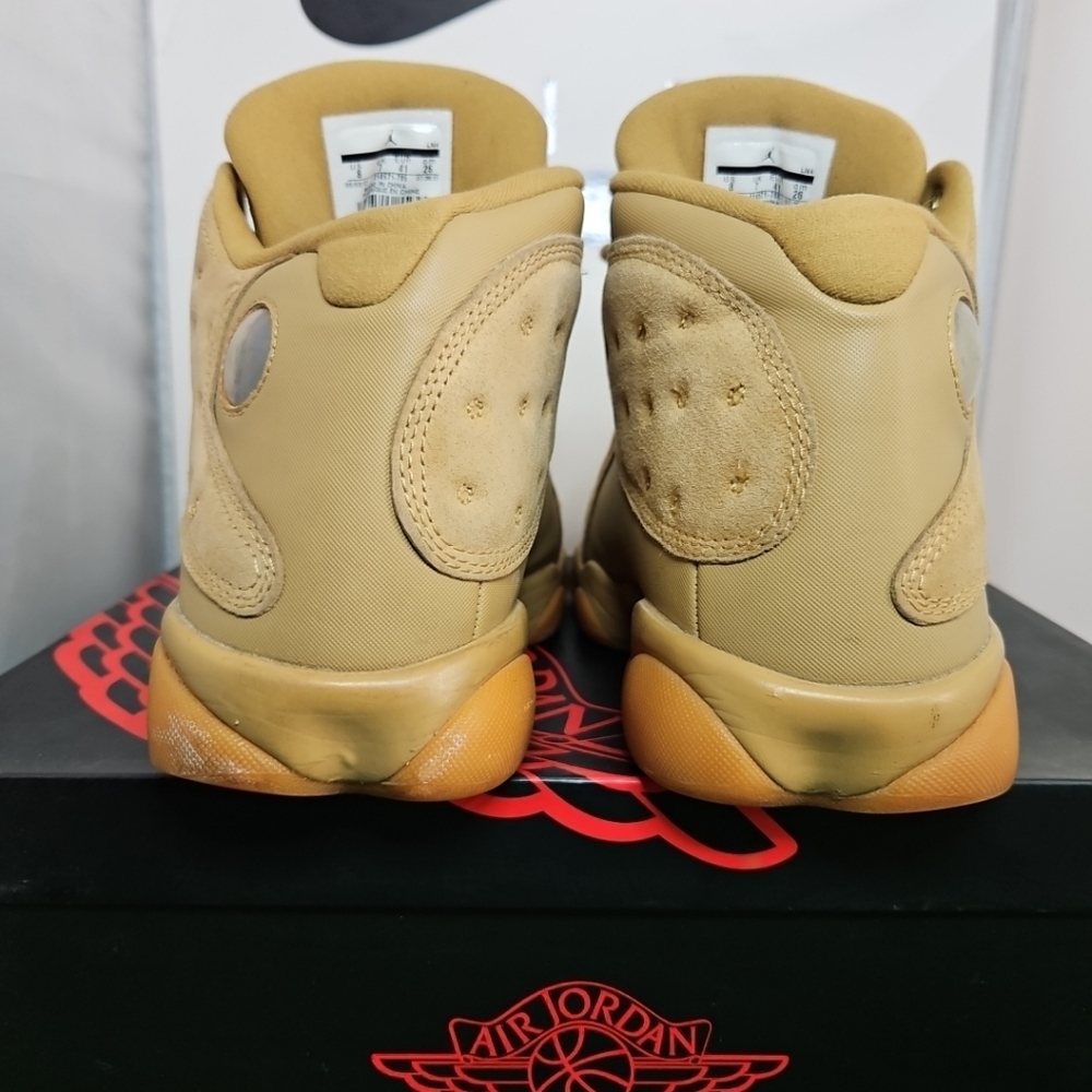 Nike Air Jordan 13 Retro Wheat 2017 Size 8 Men (9.5 Wmn) Fits Women size 9.5,  m - Picture 3 of 15